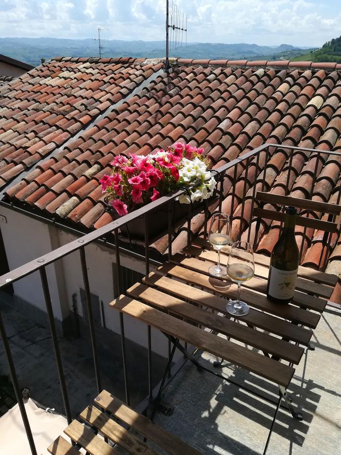 Raviola E Tajarin Apartamento Verduno Exterior foto